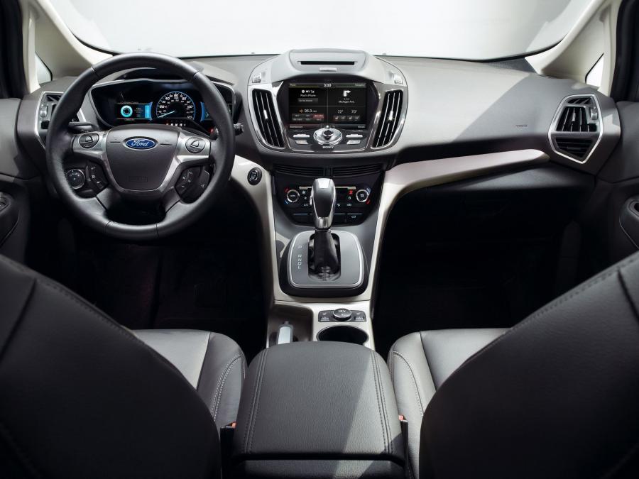  Ford C-Max Hybrid 2012 года  (фото 19 из 25)